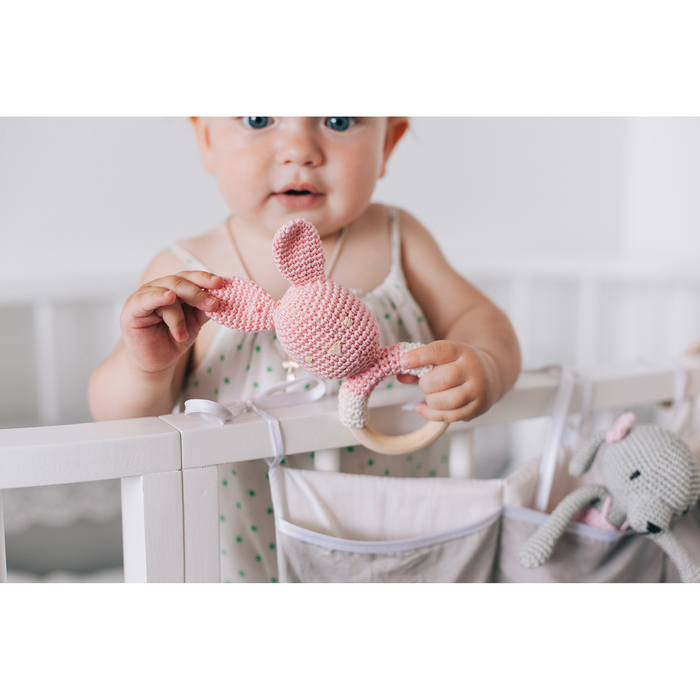 Набор для вязания : Погремушка «Зайка»