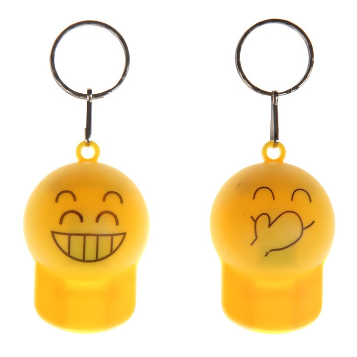 Фонарик свет на кольце + свисток "Кепка-смайл" МИКС 5х3,6х2 см