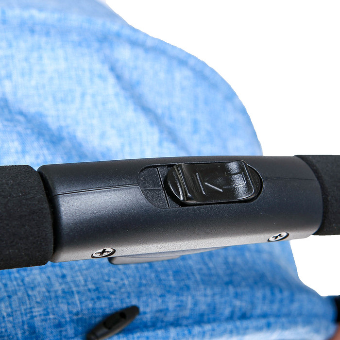 Коляска прогулочная, цвет голубой