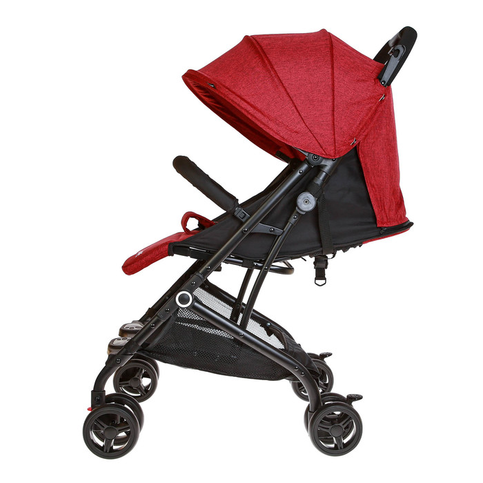 Коляска прогулочная, цвет красный