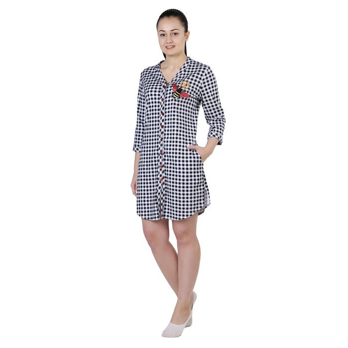 Халат женский на пуговицах Пчелка цвет тёмно-синяя клетка, р-р 58