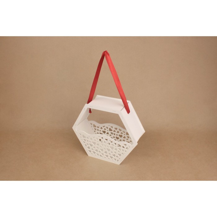 Подарочная коробка "Сердца", белая, 24х8х20.5см