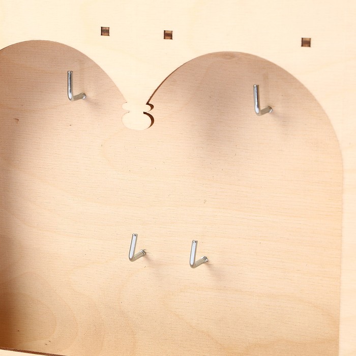 Ключница из фанеры для декора "Окошко" 26х24х5 см