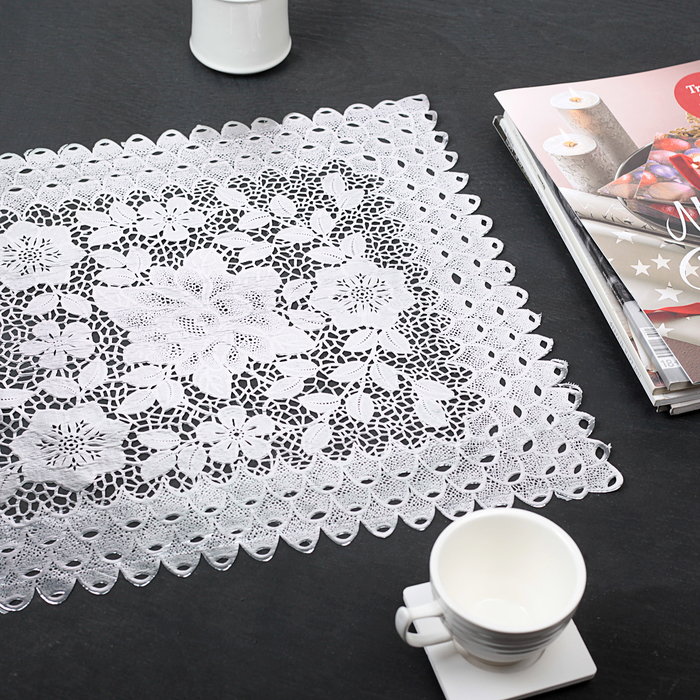 Салфетка ажурная ПВХ 84х40 см "Пионы" серебро