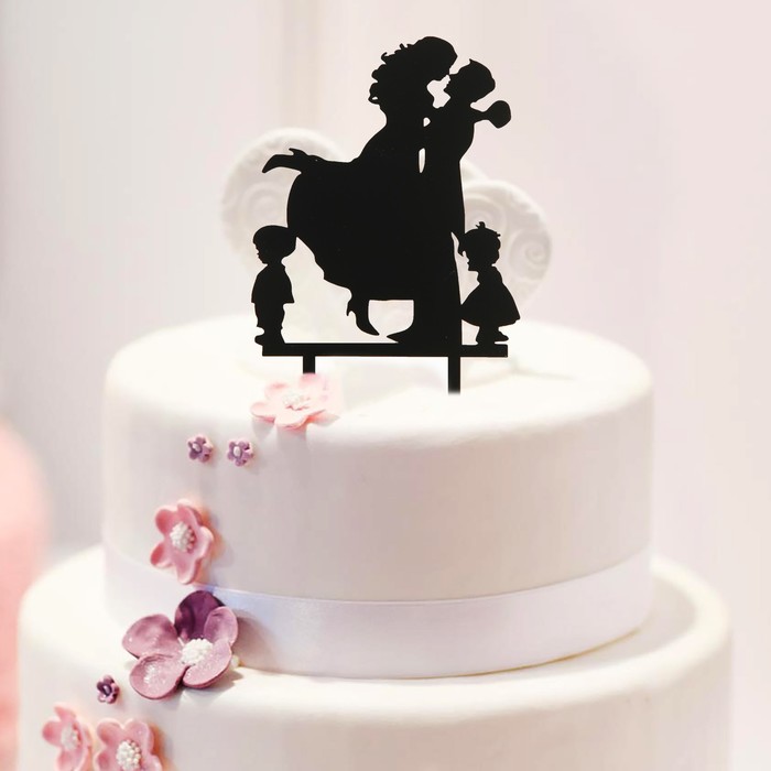Топпер на торт "Семья" 13х18 см, цвет черный