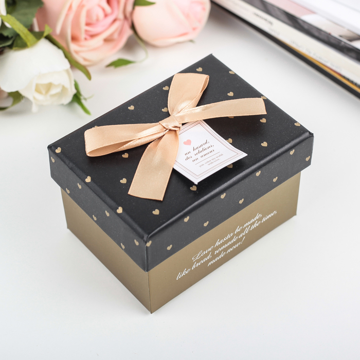 Коробка подарочная 10 х 7,5 х 6,5 см