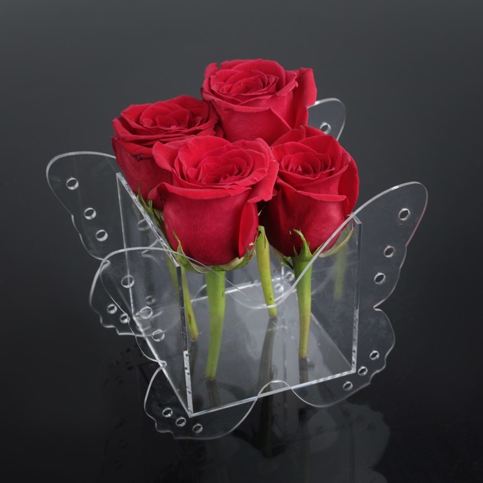 Коробка акриловая для цветов 18 х 10,5 х 13 см