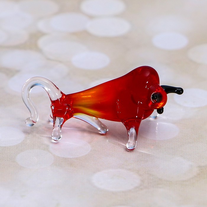 Сувенир стекло микро "Бык" 1,5х2,7х2 см