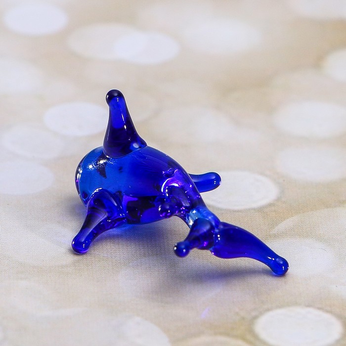 Сувенир стекло микро "Акула изогнутая" 1,7х2,4х1,8 см