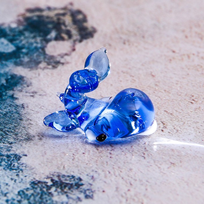 Сувенир стекло микро "Кит" 1,1х1,4х1,3 см