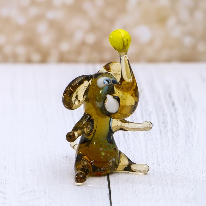 Сувенир стекло средняя фигурка "Слон" 8х5х3 см  МИКС