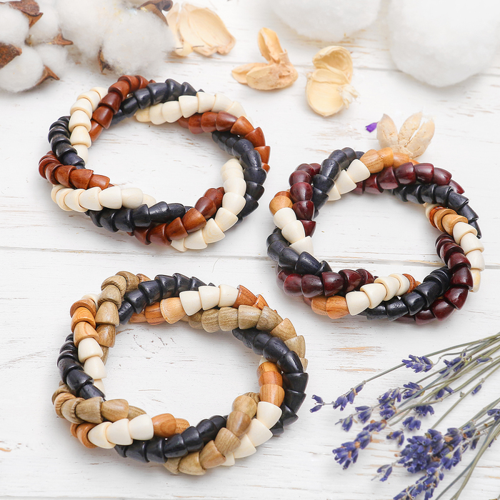 Браслет ручная работа, деревянный "Радуга", цветной, цвет МИКС