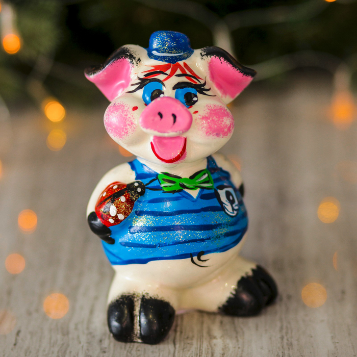 Копилка "Наф-наф" 7,5*8,5 см в одежде