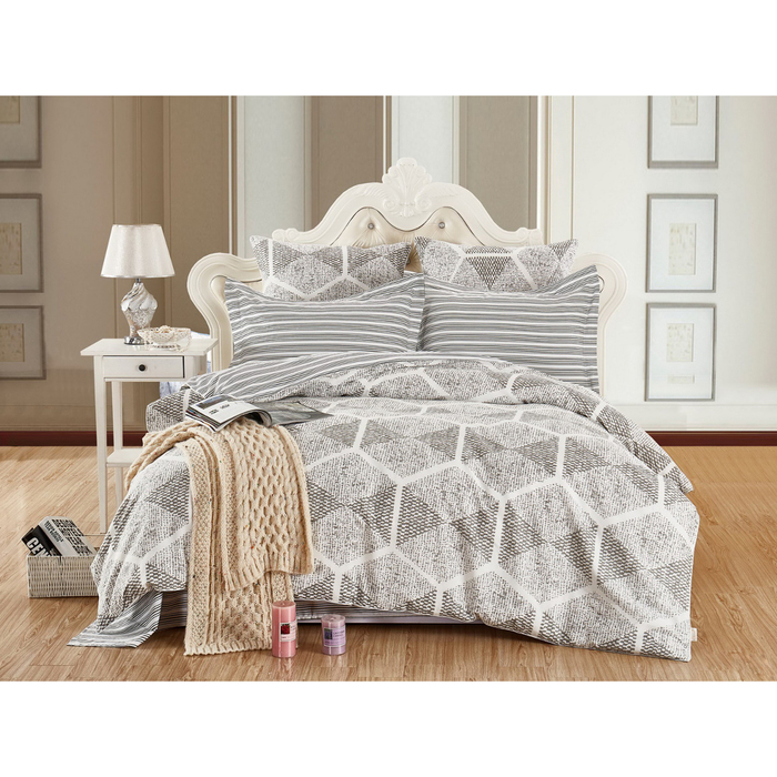 КПБ евро, 230х250 см, 200х220 см, 50х70 см, 70х70 см по 2 шт., сатин 31/401-SK