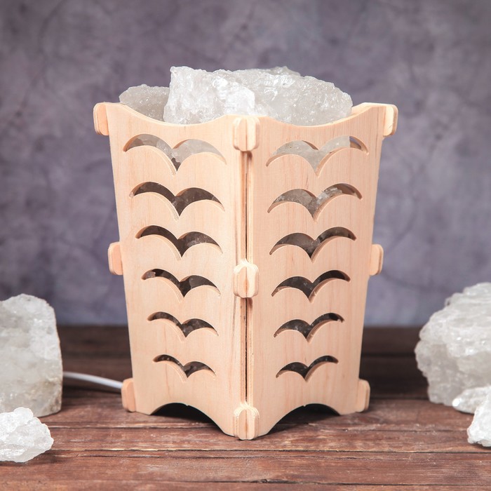 Соляной светильник "Чайки", корзина, 10 х 10 х 15 см, 2 кг, белый, деревянный декор