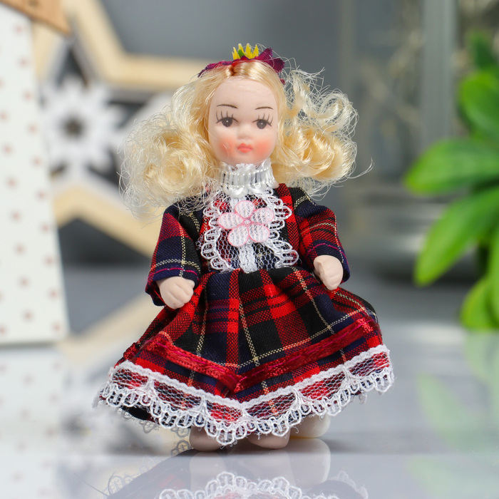 Кукла коллекционная керамика "Малышка с хвостиком и цветком" 9 см МИКС