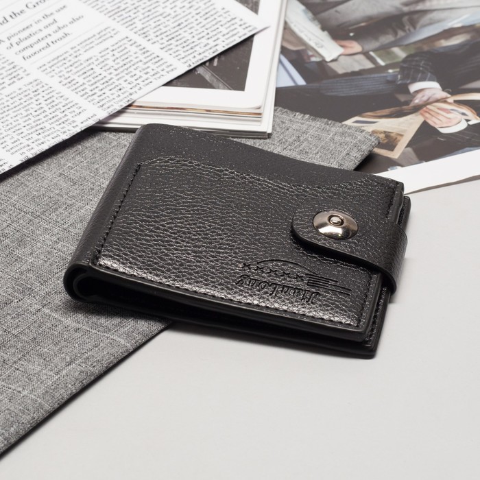 Портмоне мужское, 3 отдела, для карт, наружный карман, на магните, цвет чёрный