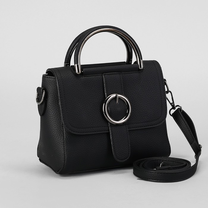 Сумка женская, отдел с перегородкой на молнии, длинный ремень, цвет чёрный