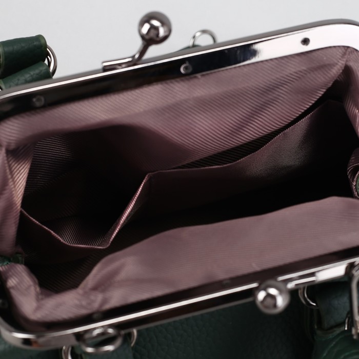 Сумка женская, отдел на фермуаре, длинный ремень, цвет зелёный