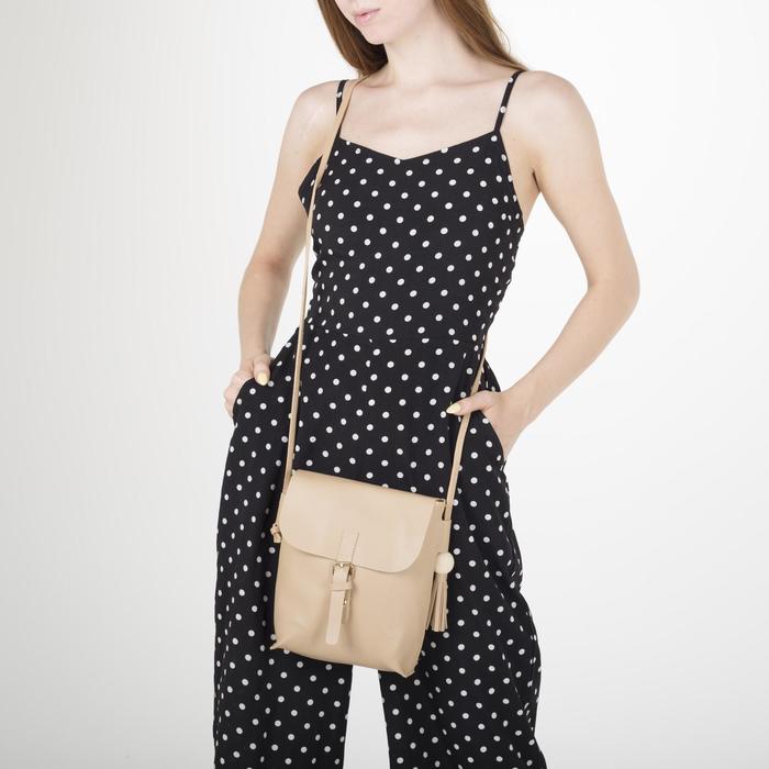 Сумка женская, отдел на молнии, регулируемый ремень, цвет бежевый