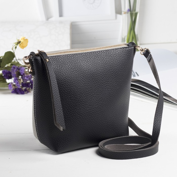 Сумка женская, отдел на молнии, длинный ремень, цвет чёрный/серый