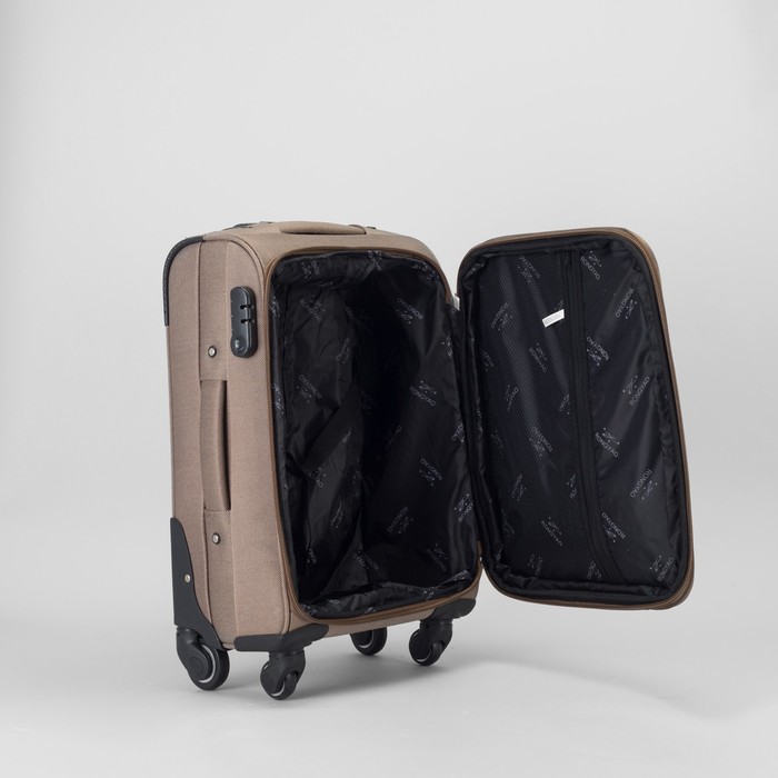 Чемодан малый с расширением 19", отдел на молнии, 2 наружных кармана, 4 колеса, кодовый замок, цвет бежевый