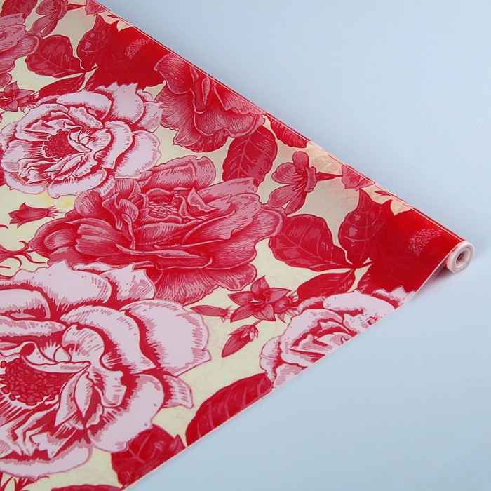 Пленка для цветов "Розовый сад", красный на кремовом, 0,7 х 8,5 м, 35 мкм