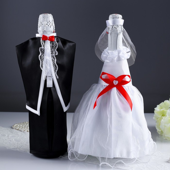 Украшение на шампанское платье+фрак с брюками красное