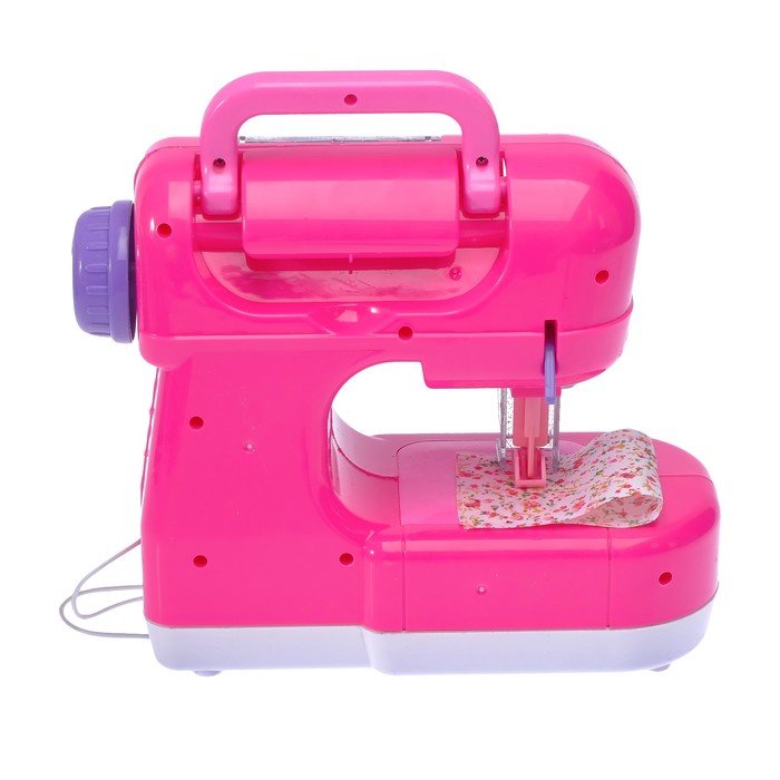 Швейная машинка "Рукодельница"