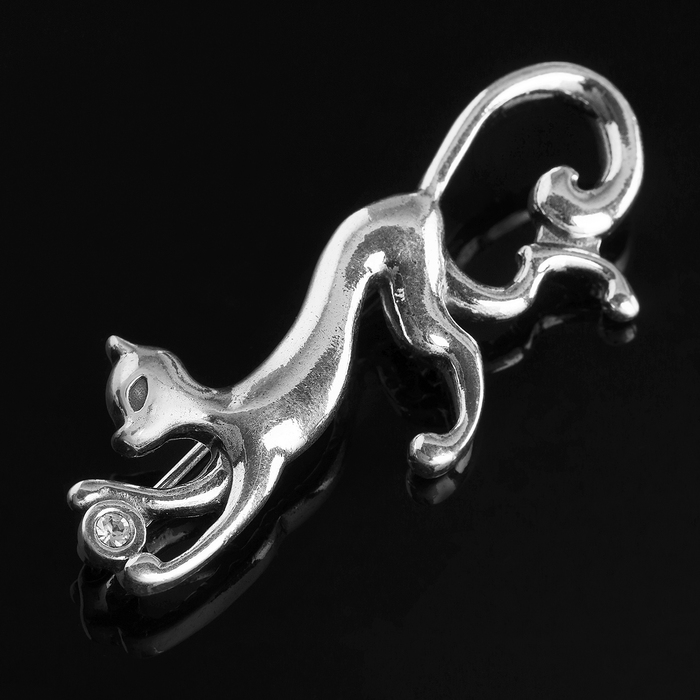 Брошь "Буся", цвет белый в чернёном серебре