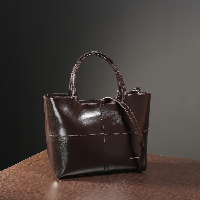 Сумка женская на молнии, 2 отдела с перегородкой, наружный карман, цвет коричневый