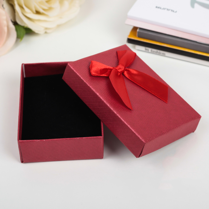 Коробка подарочная 7 х 9 х 2,5 см МИКС