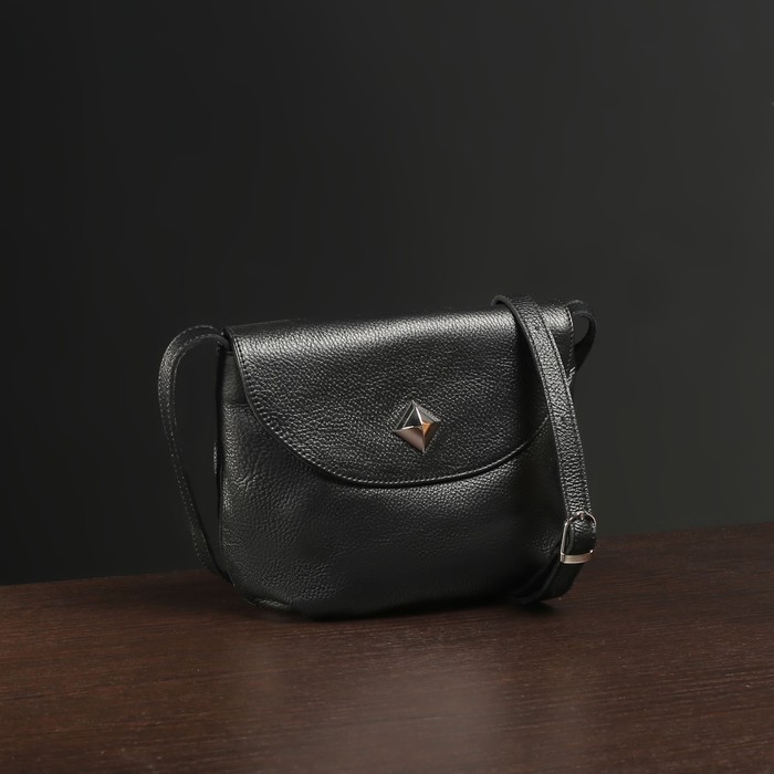 Сумка женская на молнии, 1 отдел, наружный карман, длинный ремень, цвет чёрный