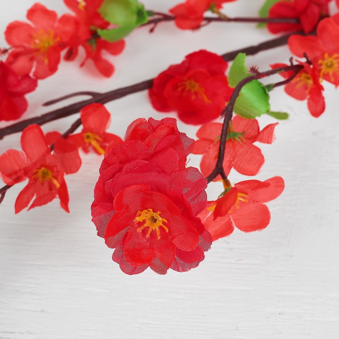 Цветы искусственные "Сакура нежность" 4*120 см, красный