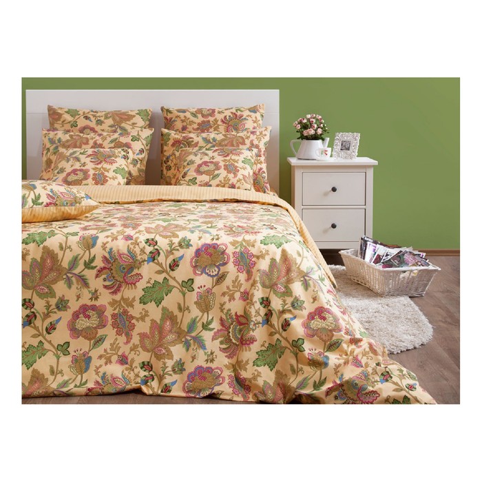 КПБ "Жаклин" евро, 220х240 см, 200х220 см, 50х70 см, 70х70 см по 2 шт., бязь 145 г/м2