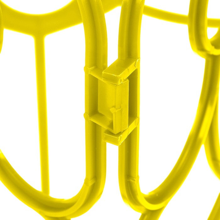 Ограждение декоративное, 30 х 288 см, 9 секций, пластик, жёлтое, «Бабочка»