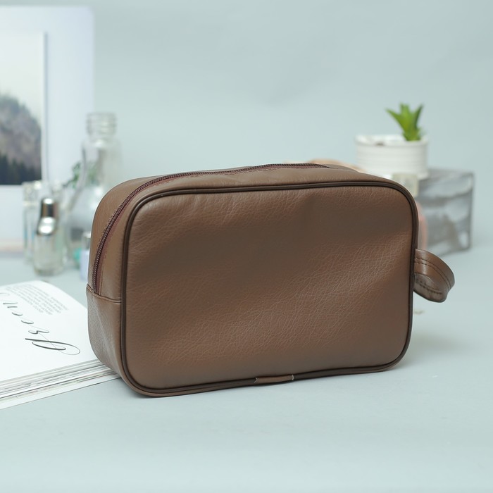 Косметичка дорожная, отдел на молнии, наружный карман, цвет кофе