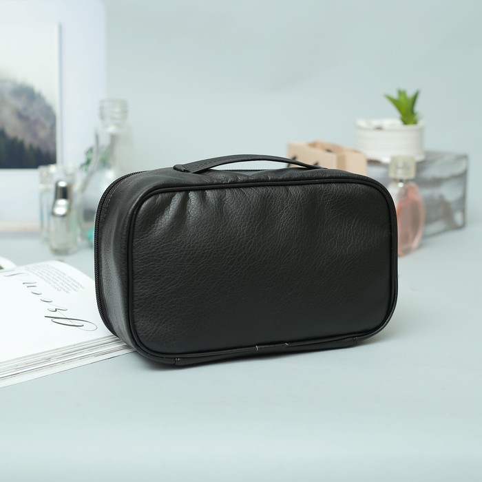 Косметичка дорожная, отдел на молнии, наружный карман, цвет чёрный