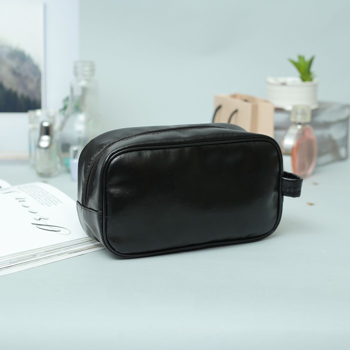 Косметичка дорожная, отдел на молнии, наружный карман, цвет чёрный