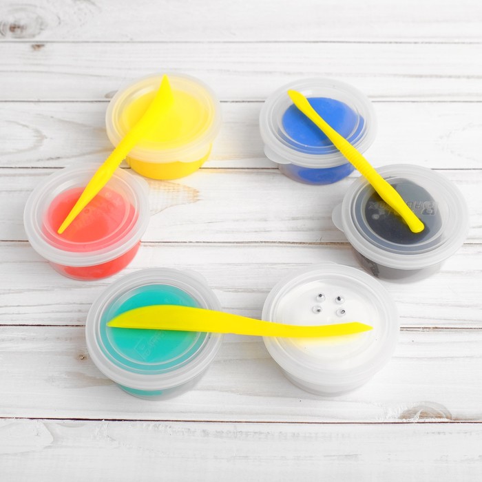 Набор для создания игрушек из массы для лепки "Паровозик", масса 6 банок по 16 г, 3 стека