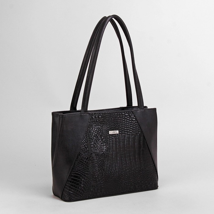 Сумка женская, отдел с перегородкой на молнии, наружный карман, крокодил, цвет чёрный