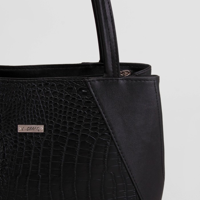 Сумка женская, отдел с перегородкой на молнии, наружный карман, крокодил, цвет чёрный