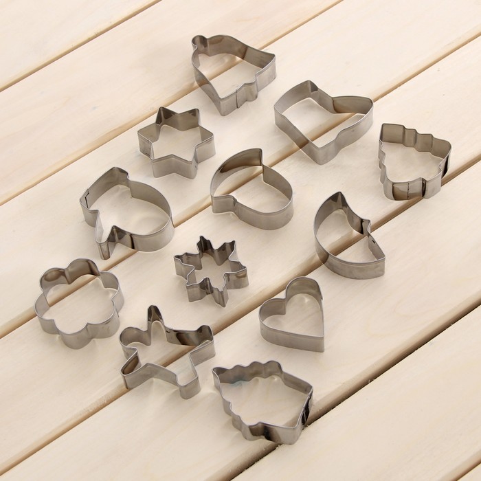 Набор форм для вырезания печенья "Гриб, человечек, капкейк, звезда, цветы", 12 шт