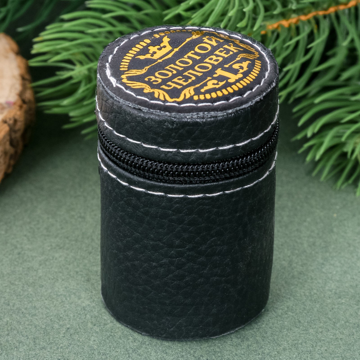 Набор стопок в чехле "Золотой человек", 30 мл, 3 шт.