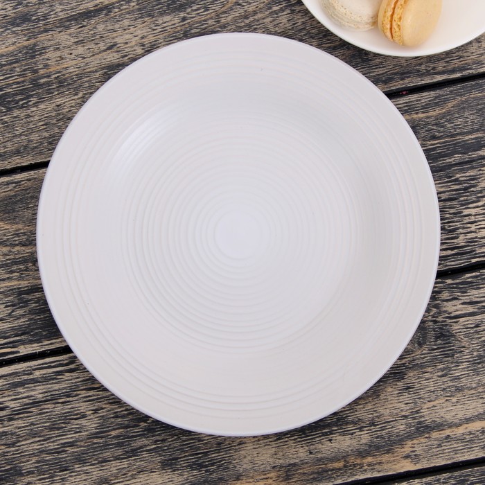 Тарелка десертная 22 см "Вихрь", цвет белый