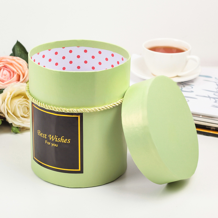 Коробка подарочная 14 х 14 х 18 см