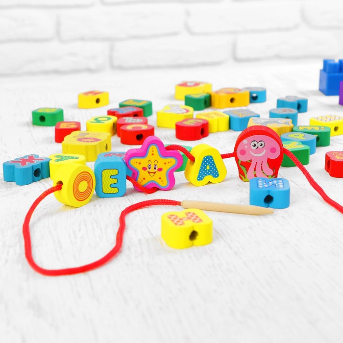 Шнуровка в банке 40 элементов "Морской мир"