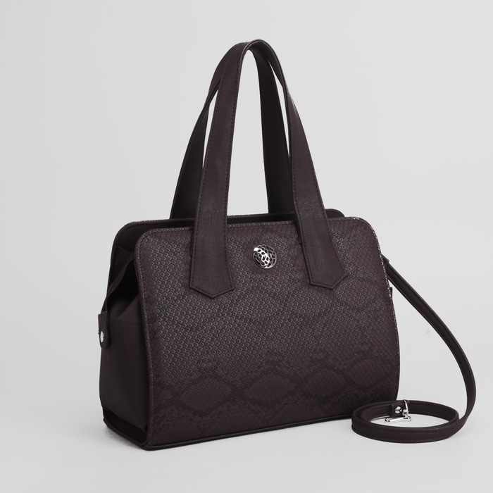 Сумка женская, отдел с перегородкой на молнии, наружный карман, длинный ремень, цвет коричневый