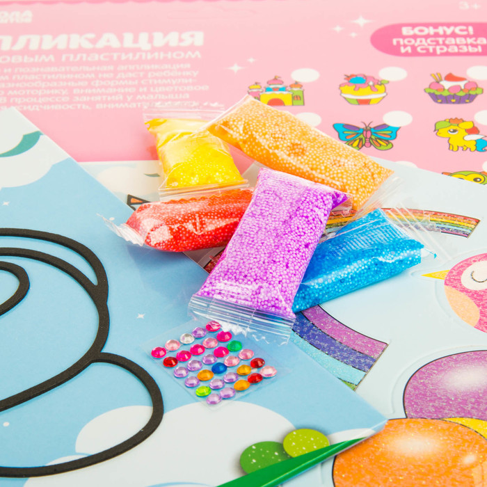Аппликация шариковым пластилином "Веселье №7" 8 цветов по 4 гр, подставка, стразы