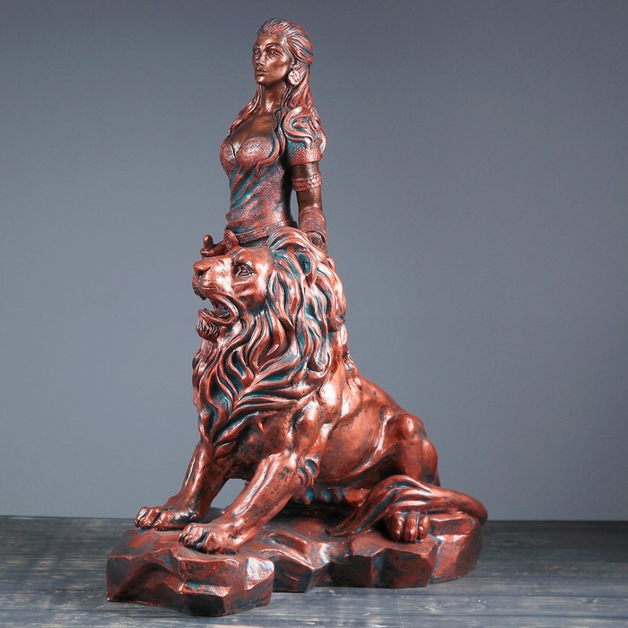 Фигура "Девушка со львом" медный 37х57х76см